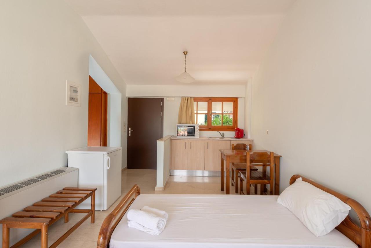 Europe Hotel Аргостолион Екстериор снимка
